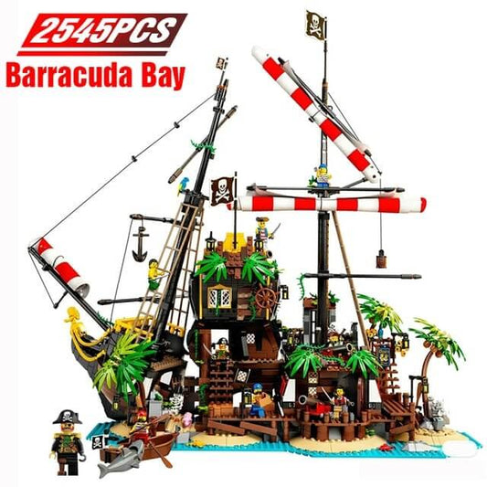698998 Pirates of Barracuda Movie Bay Compatible LEGO 21322