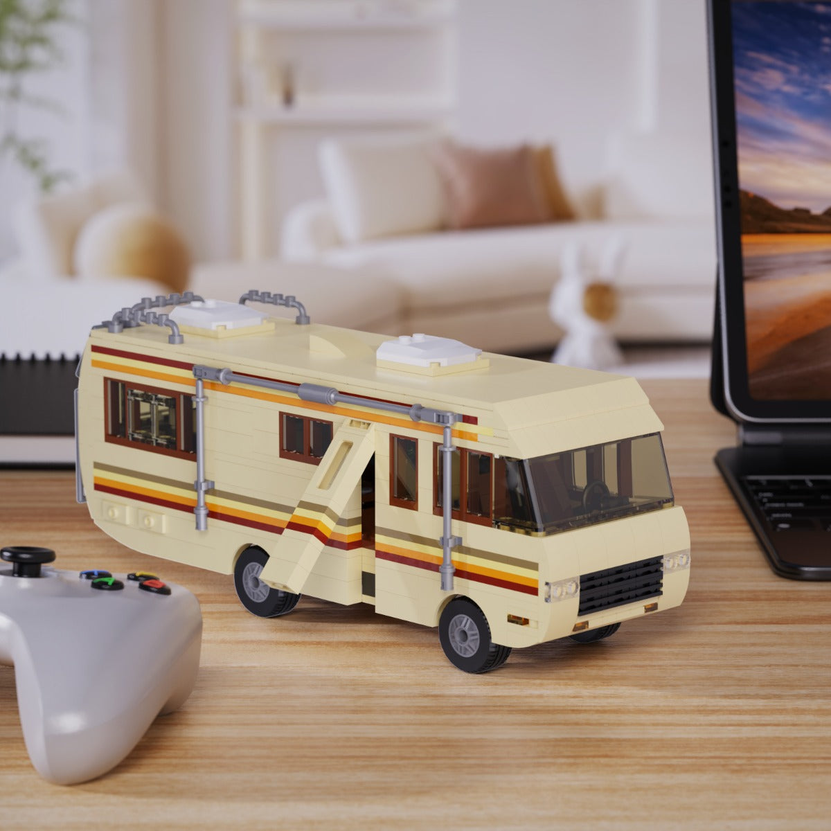 Breaking Bad Mobile Lab / RV Model with Interior and Paper Instruction MOC Building Toys Set