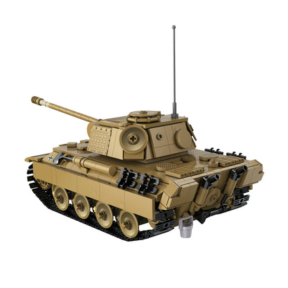 CaDA Master WW II German Panther Tank C61073W