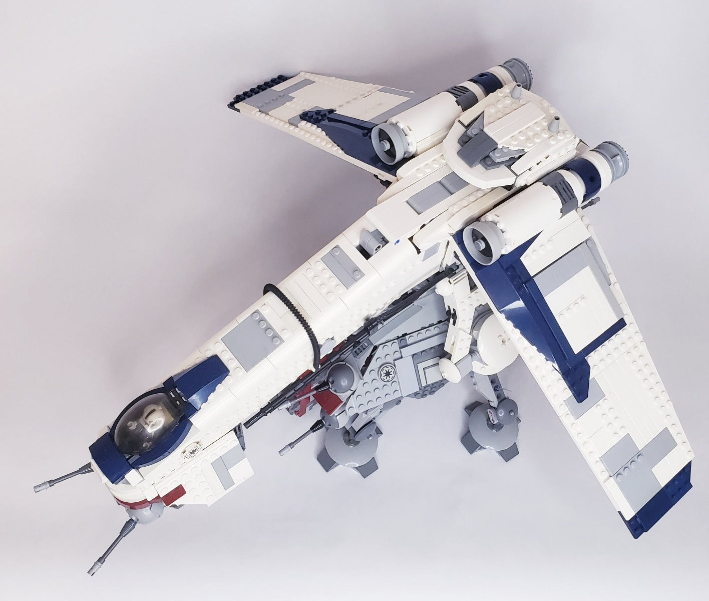 MOC-124928 Republic Dropship V2 Works with both 2013 and 2022 AT-TEs building blocks series bricks set