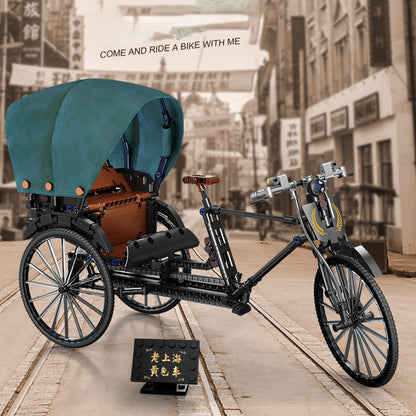 AchKo 50015 MOC Technic Shanghai Three-wheeled rickshaws Model Building Blocks with 535 pcs Bricks Toys from China.