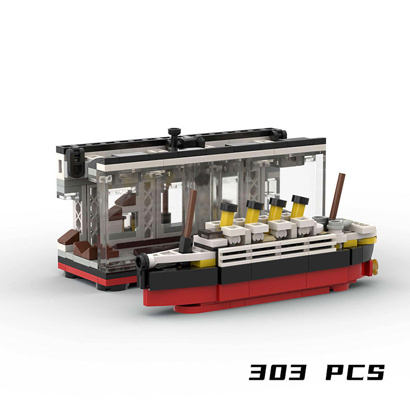 CP-70 MOC Mini Bricks Titanic cruise ship with display box 303pcs Kids Toys from China