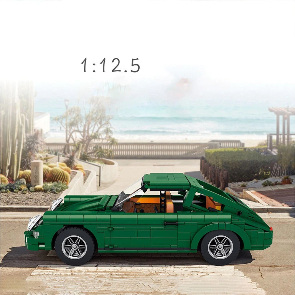 KIYUI 10001 Technic 911 car building blocks model Green Retro Sports Car 900pcs Bricks from China.