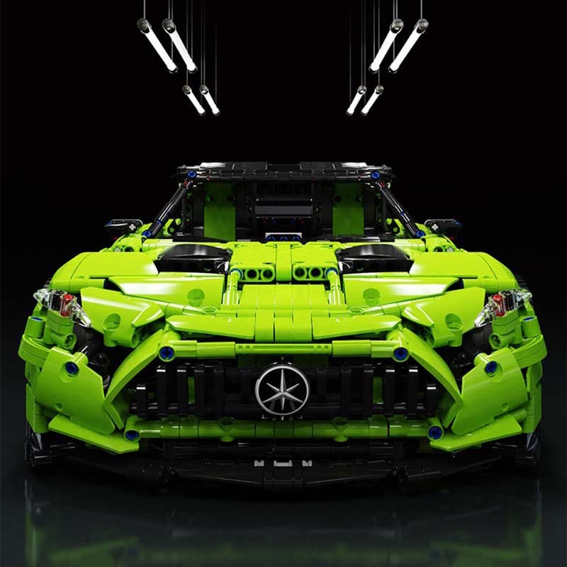 KIYUI 10089 1:8 Retro sports car Super Racing Building Blocks Green AMG GT -R 1 technic Model 2541pcs Bricks Children Toys MOC-73939 from China