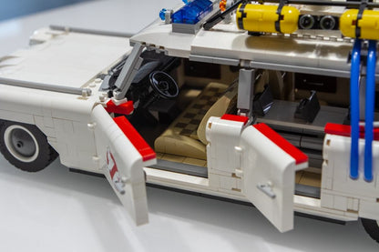 MOC 30590 Ecto 1 Car Ghostbusters by FabrizioP