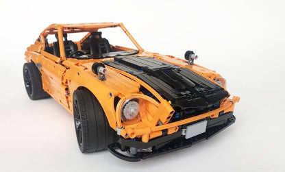 MOC-26511 Yellow 1971 Nissan 240Z Fairlady by Pleasedontspammebro