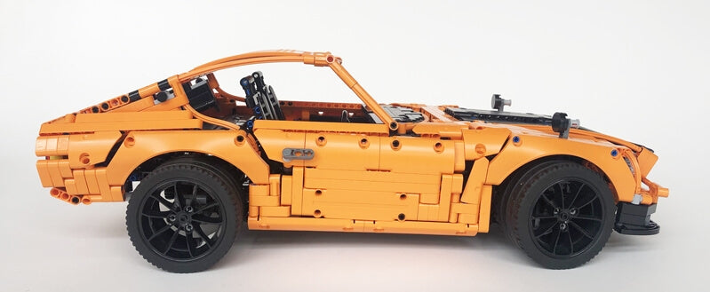 MOC-26511 Yellow 1971 Nissan 240Z Fairlady by Pleasedontspammebro