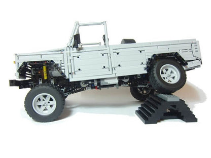 MOC 30043 Land Rover Defender 110 super car by Sheepo