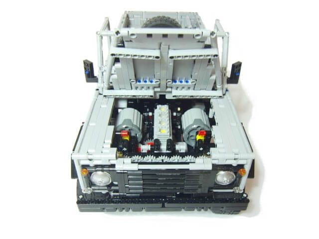 MOC 30043 Land Rover Defender 110 super car by Sheepo