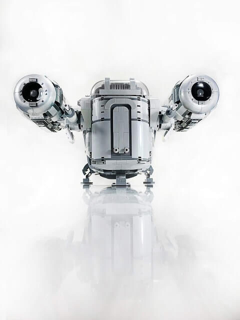 MOC 37840 UCS Razor Crest by Papaglop