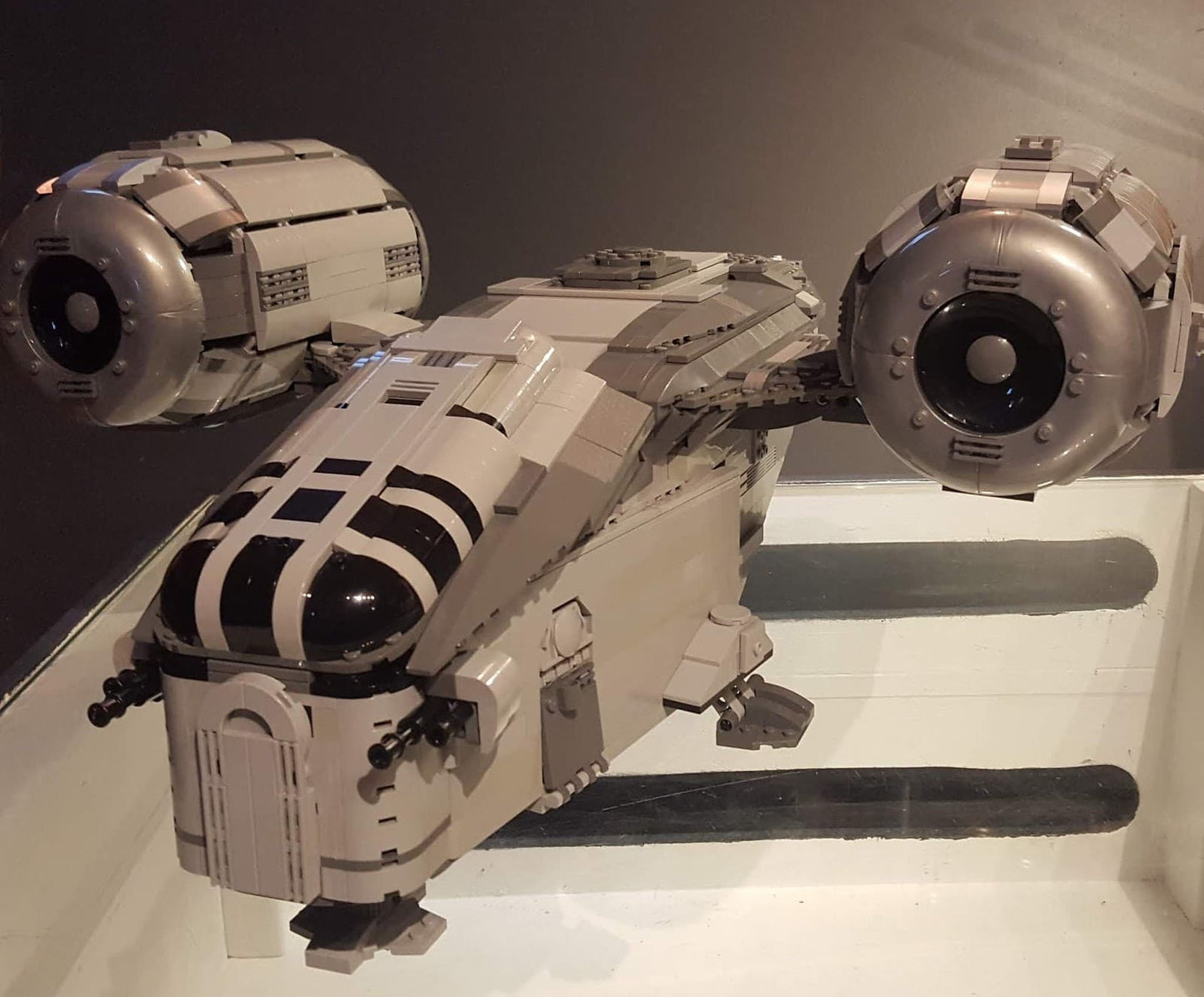 MOC 37840 UCS Razor Crest by Papaglop