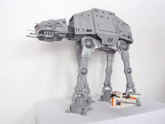 MOC 4042 Cavegod UCS AT-AT Star Wars by cjd_223