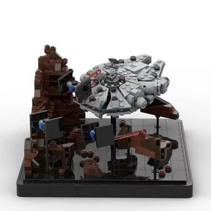 MOC-41087 Asteroid Chase ? Micro Millenn ium Falcon ? Episode V Star Wars by 6211