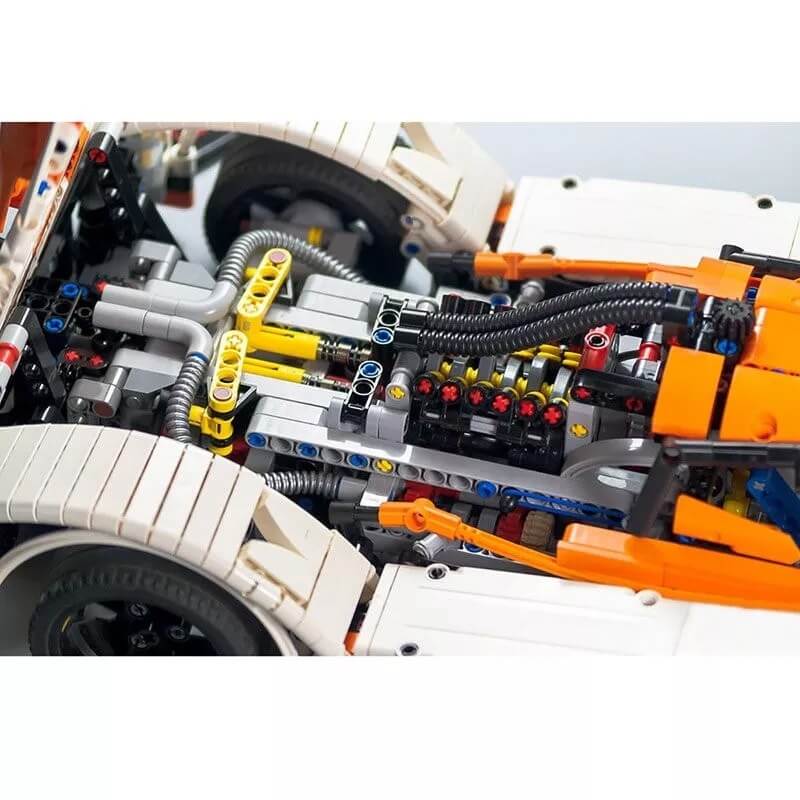 MOC-42656 Lola Aston Martin B09/60 LMP1 Super Racing Car by Levihathan