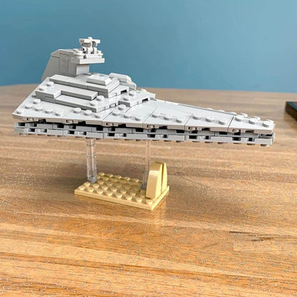 MOC 47569 Mini Scale Destroyer Over Jedha by Dopey1479