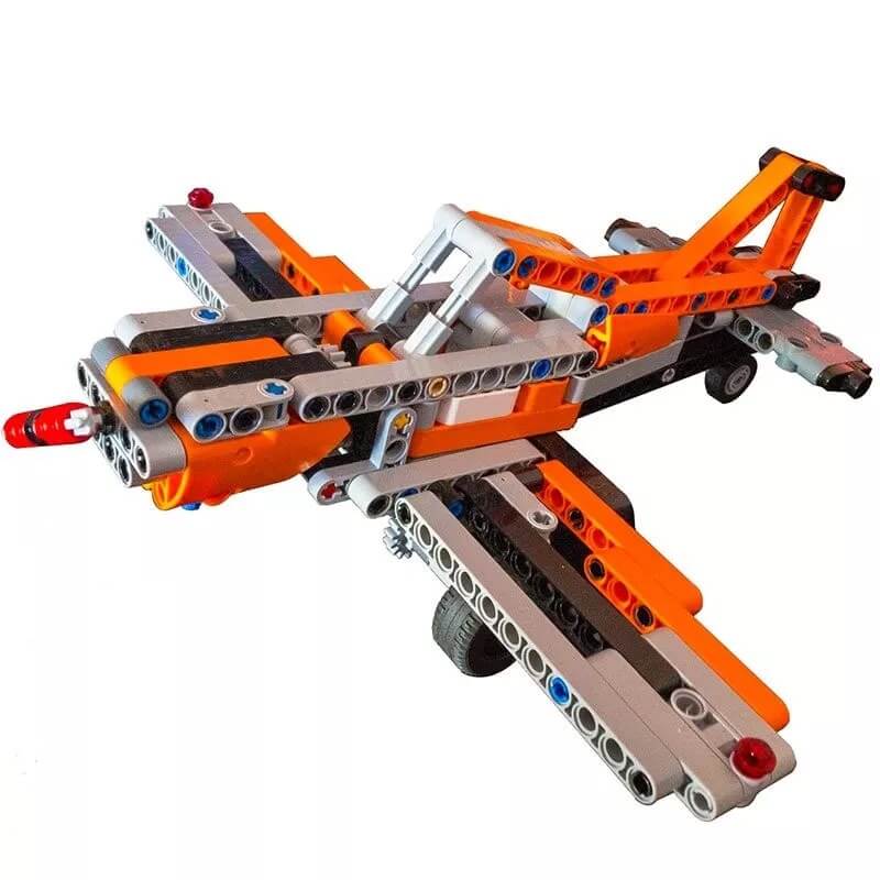 MOC-9557 42060: Plane Technic Airport