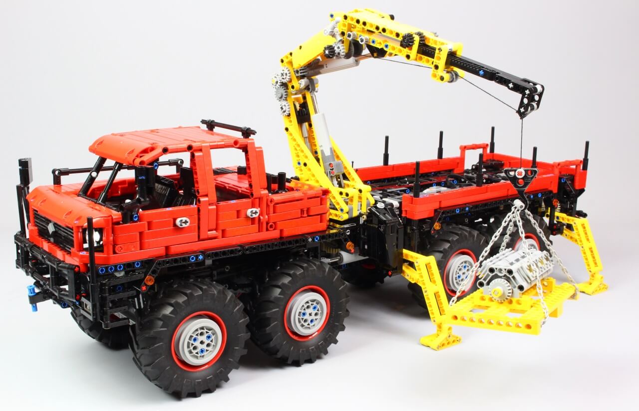 MOULDKING 13146 MOC 15805 Articulated 8?8 Offroad Truck by Nico71