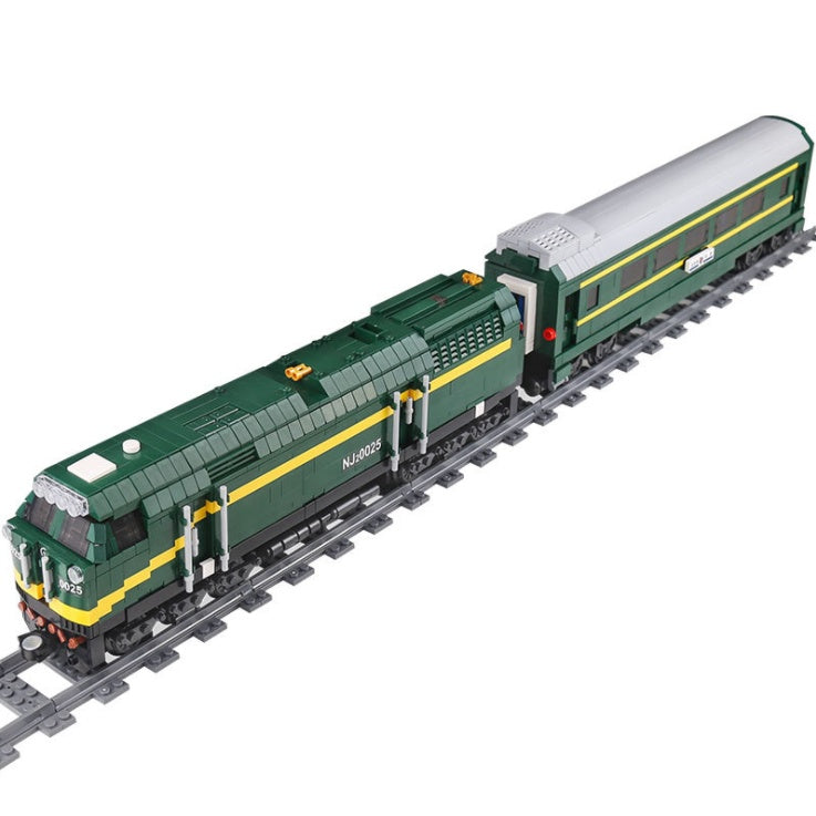 MOULDKING 12001 Technic Railway Series Harmony Remote Control Electric Train Boy Puzzle Building Block 2086pcs Bricks Toy From China