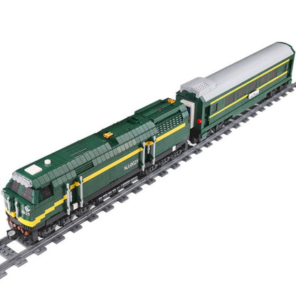 MOULDKING 12001 Technic Railway Series Harmony Remote Control Electric Train Boy Puzzle Building Block 2086pcs Bricks Toy From China