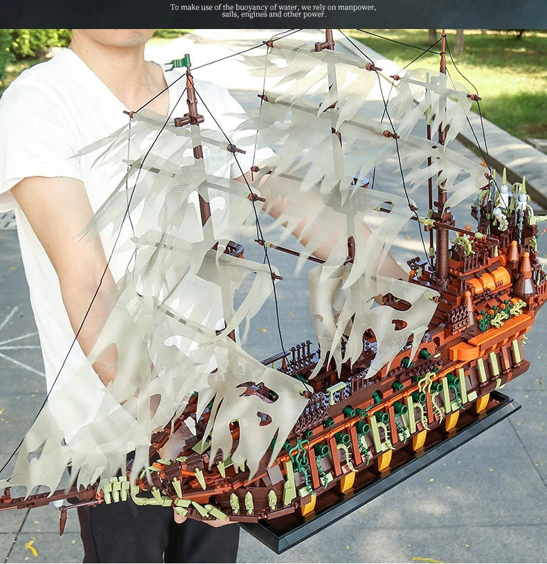 MOULDKING 13138 The Flying Dutchman Building Blocks 3653pcs Bricks From China