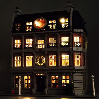 PANLOS 613001 Super heroes Doctor Strange's Sanctum Sanctorum Building Blocks 6619pcs Bricks Toy From China Delivery.