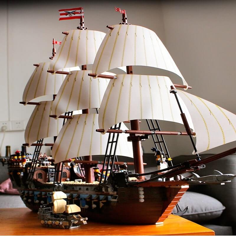 SY 1201 KING 83038 Pirates of the Caribbean Imperial Flagship Compatible LEGO 10210