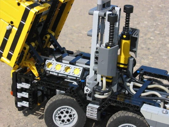 MOC-0230 Dump Truck 10?4 Truck Loading Remote Control by Designer-Han