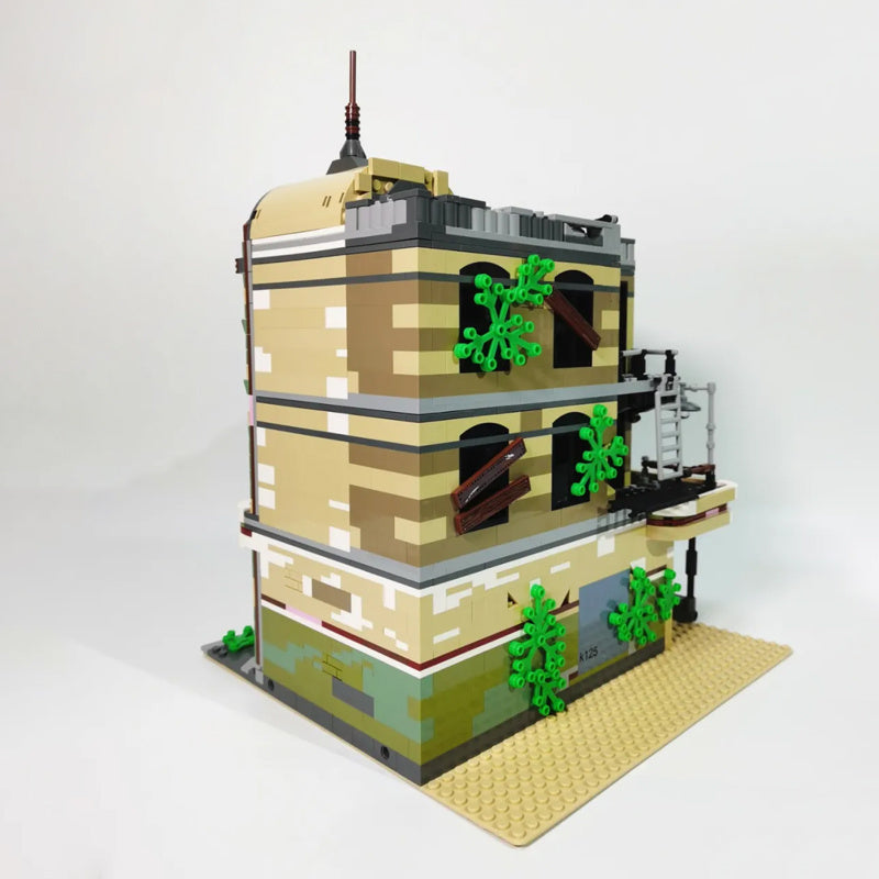 Super18K K125 Downtown Diner Apocalypse Version Creator MOC Bricks Toy from China