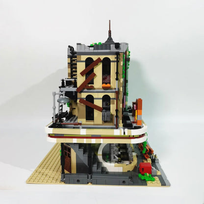 Super18K K125 Downtown Diner Apocalypse Version Creator MOC Bricks Toy from China