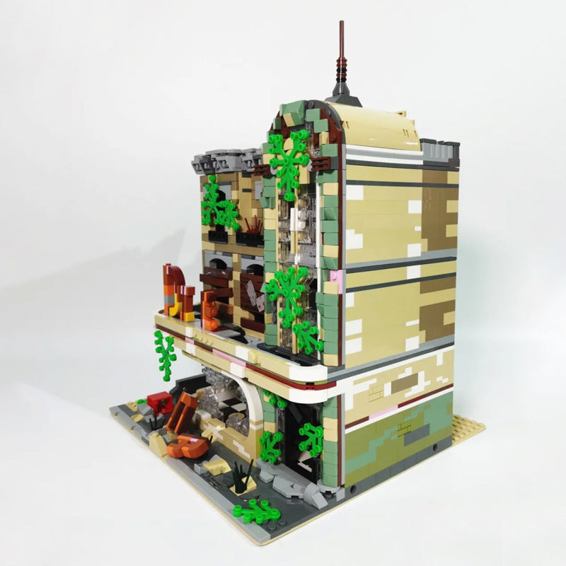 Super18K K125 Downtown Diner Apocalypse Version Creator MOC Bricks Toy from China