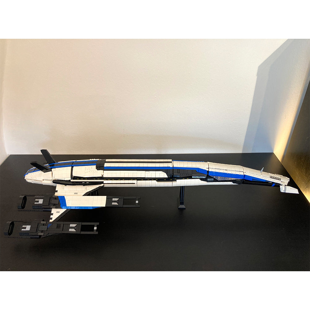 MOC-118415 Mass Effect Normandy SR-2 building blocks kit with compatible bricks