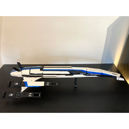 MOC-118415 Mass Effect Normandy SR-2 building blocks kit with compatible bricks