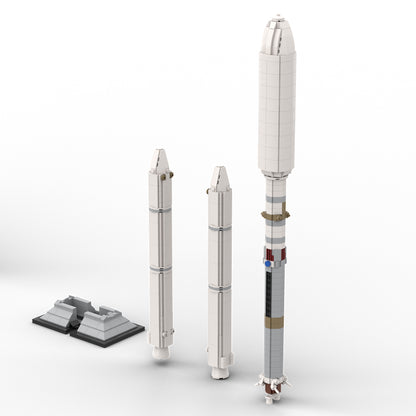 MOC-76434 1:110 Titan IV-B