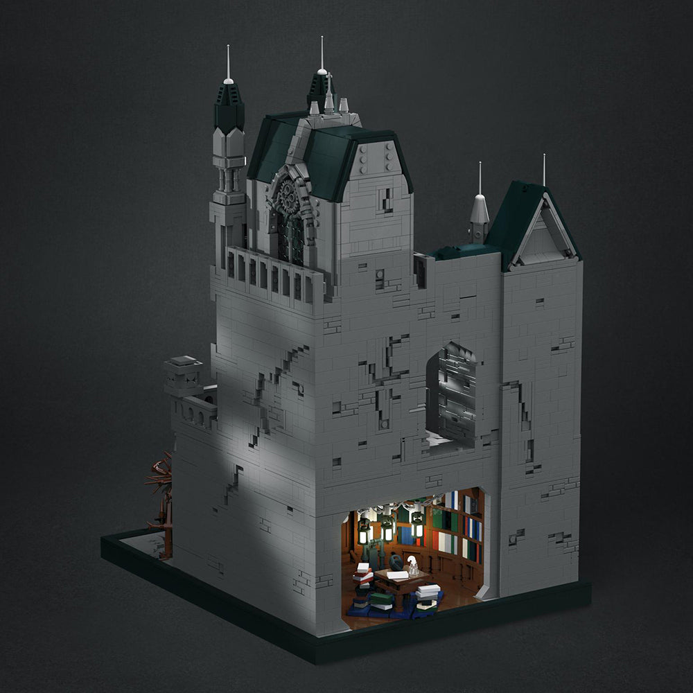 MOC-155744 Bloodborne The streets of Yharnam