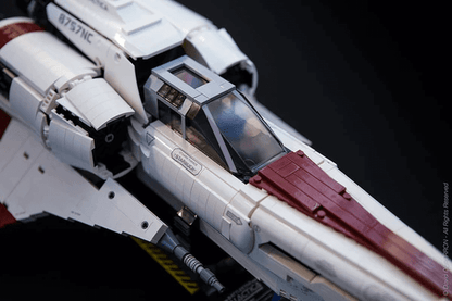 MOC 9424 Colonial Viper MKII