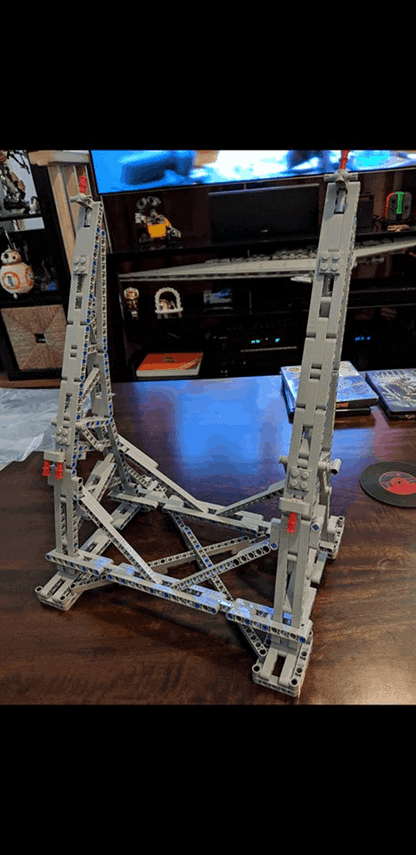 MOC 10219 Millennium Falcon Vertical Display Stand