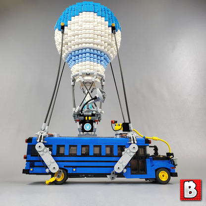 MOC Battle Bus - Fortnite