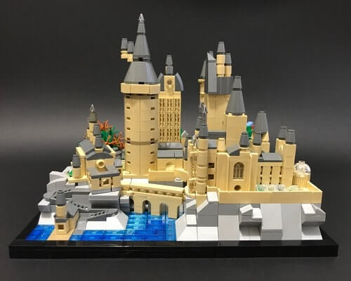 MOC 25280 H?gwarts Castle Architecture by MOMAtteo79