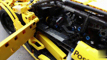 MOC 4142 BMW M4 DTM Super Car 1:10 by Thorsten50