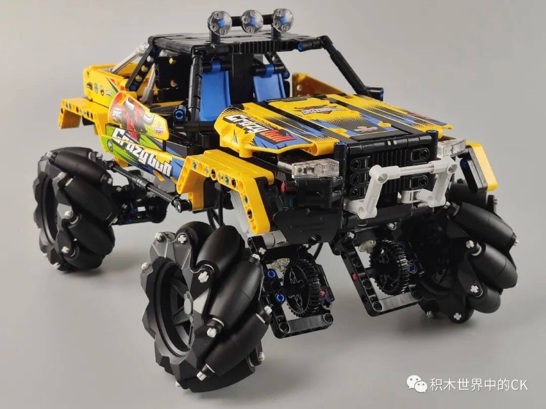 QIHUI 9802 Jaeger Master: Stunt Drift 4WD SUV with RC + LED Light Kits